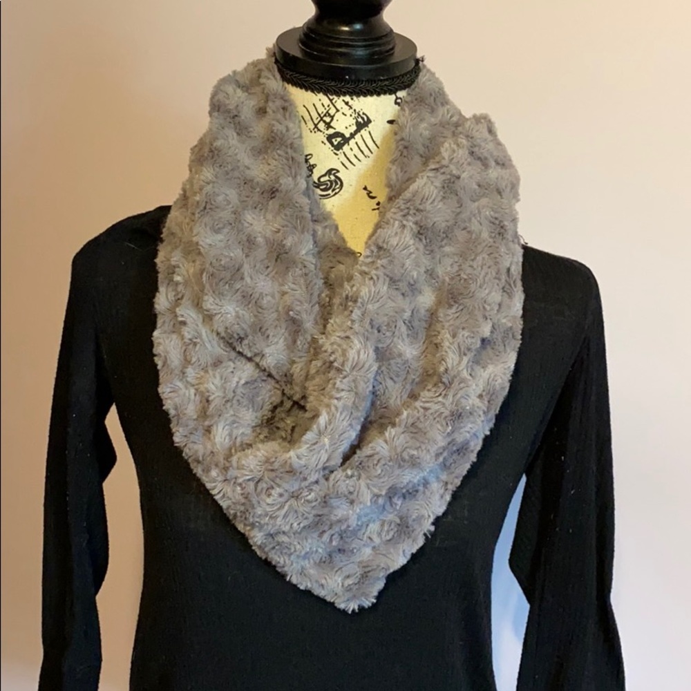 Infinity Scarf Gray Soft